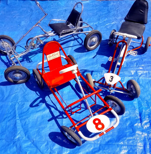 Vintage metal cart pedal - metal, go