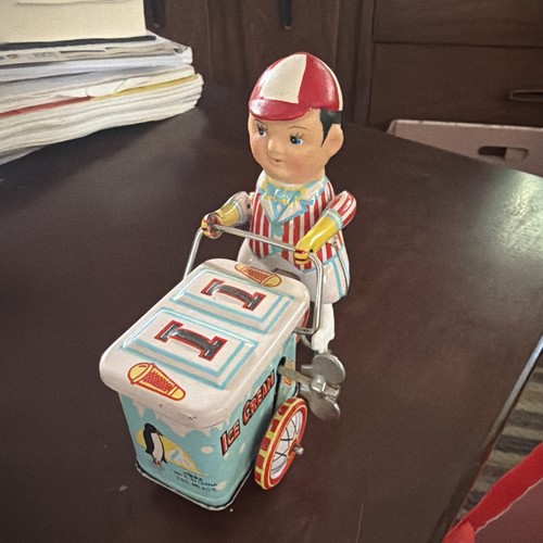 Vintage ice cream - cream, vendor